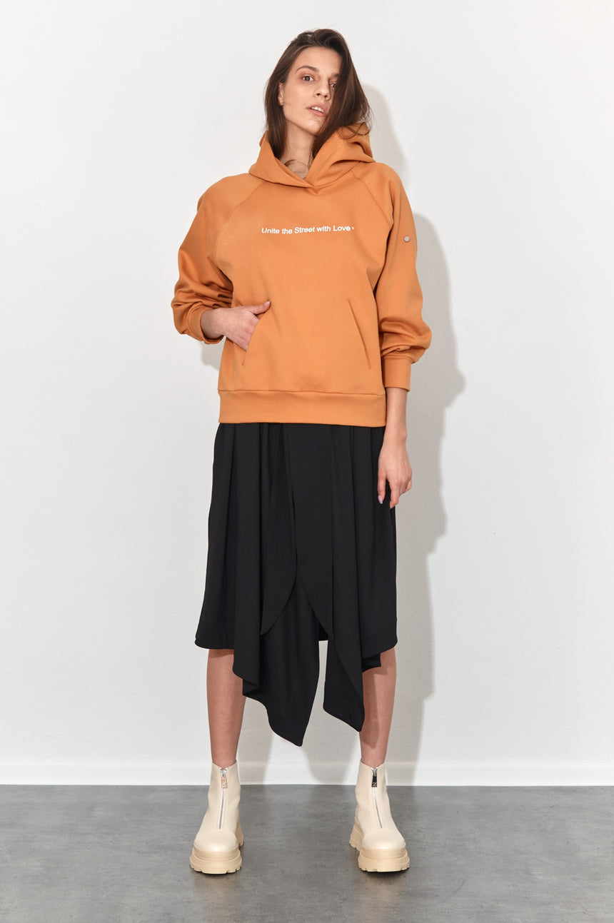 BLACK BEAUTY DRESS UNITE