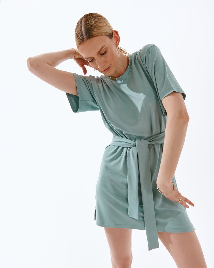 SIMPLE TUNIC DRESS