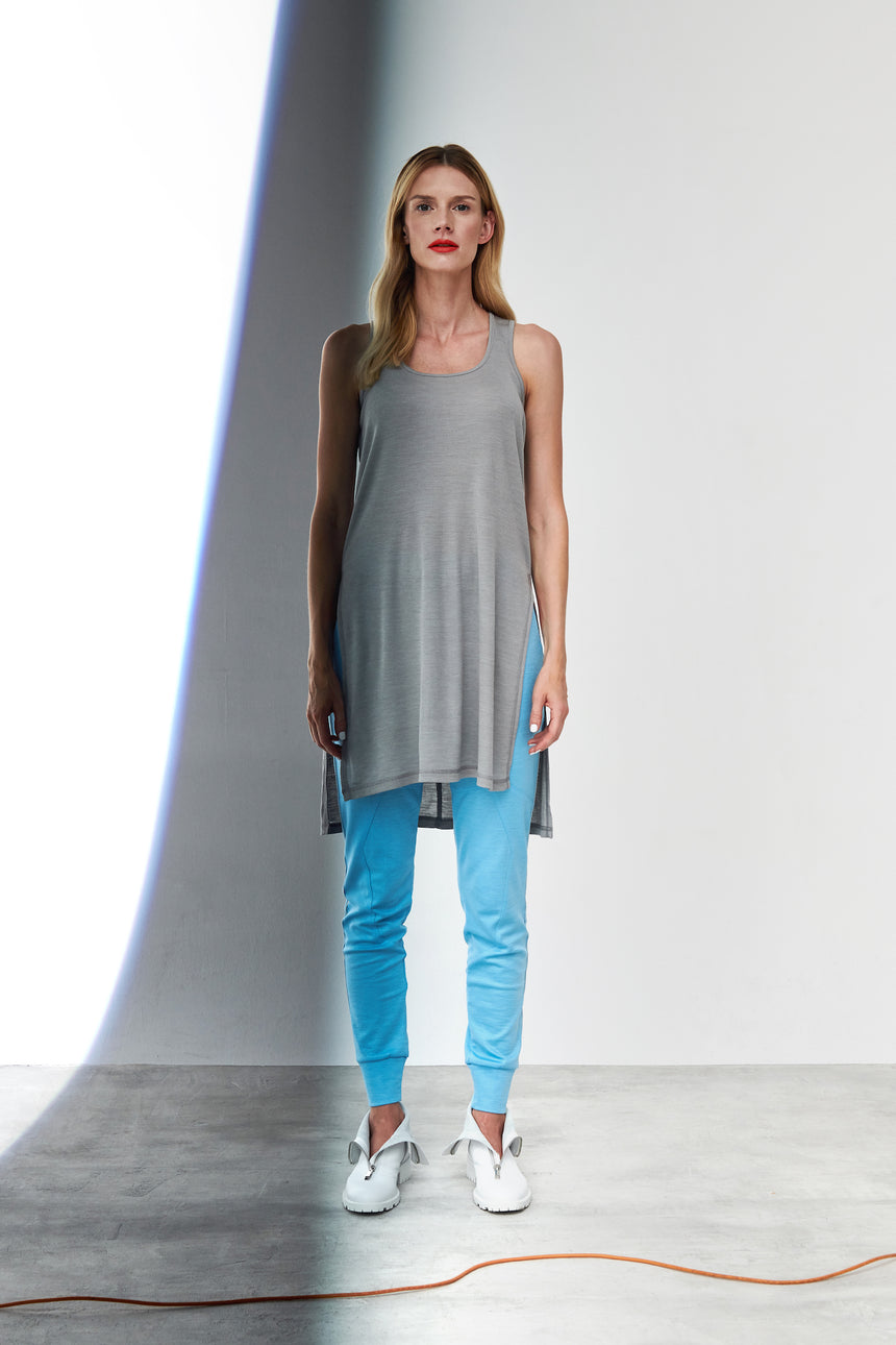 GREAT GREY SILK TANK TOP